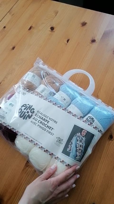 ➡️ Colis reçu 😀 🧶les pelotes sont là, le patron est imprimé, le crochet est prêt : c'est parti pour le challenge #woolympiques de pingouin_officiel et happywool.com_officiel 

J'adore ces couleurs, le raspberry est juste 🤩

J'ai besoin de vous pour m'aider à remporter ce challenge 💪, n'hésitez pas à liker ❤️, commenter et partager tous mes posts de ce super défi !

#happywoolers #jemedepassejemesurpasse
#crochet #crochetaddict #crochetfrance #happywool #pingouinofficiel #faitmain #handmade #yarnaddict #crochetersofinstagram #crocheterofinstagram
