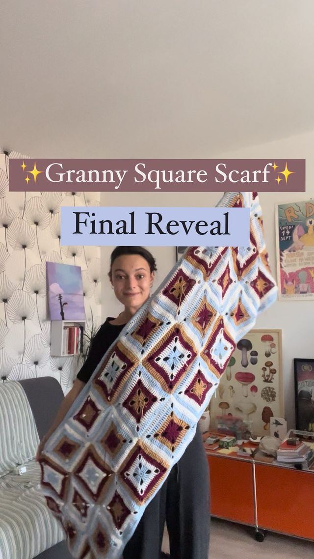 The scarf is done ✨
It took a lot of time but I’m so happy with it 💕 I was worried it will gonna be heavy but it’s not ! It’s warm, soft and I love the colors so perfect to start the fall 🍂
Thank you happywool.com_officiel for this free pattern ! 

L’écharpe est terminée ✨
Cela a pris beaucoup de temps mais j’en suis très contente 💕 J’avais peur qu’elle soit lourde mais ce n’est pas le cas ! Elle est chaude, douce et j’adore les couleurs donc parfaite pour le debut de l’automne 🍂

happywool.com_montpellier pingouin_officiel 
#crochet #crocheting #crochetaddict #madewithlove #grannysquare #scarf #handmade #fallseason